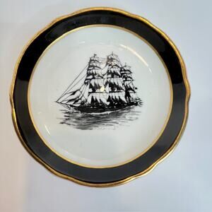Rare! Jackson China Sailing Ship in Ocean with Gold Trim 6" Plate